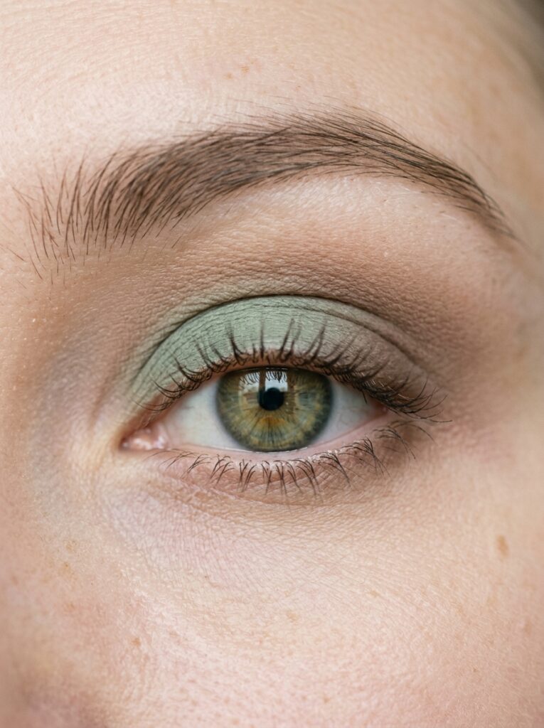 15 Fall Eyeshadow Combos That Make Your Eyes Pop sage green and taupe eyeshadow combo