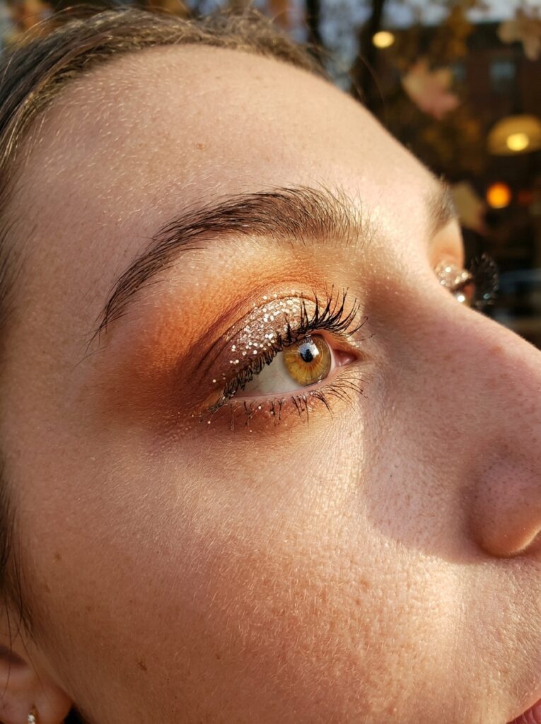 pumpkin eyeshadow with champagne glitter