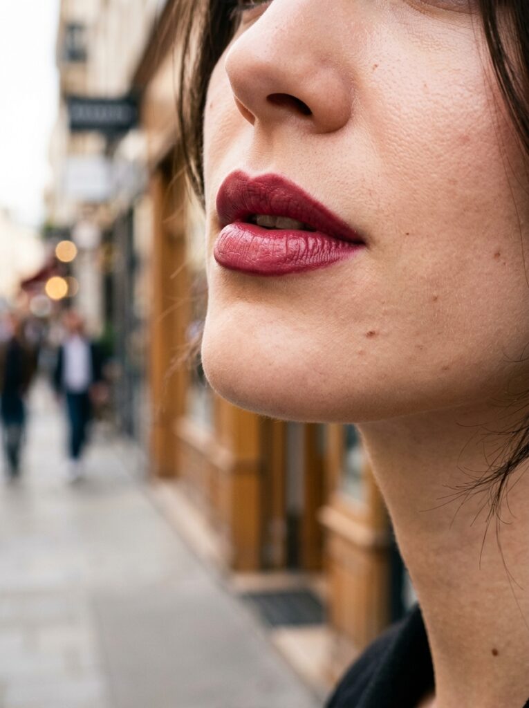 rosewood liner with berry satin lipstick